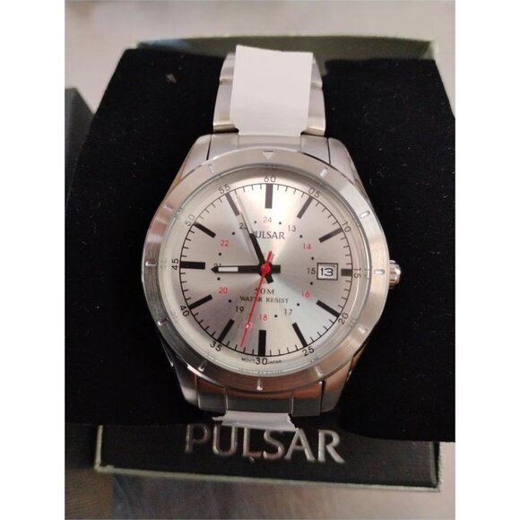New Pulsar Mineral Crystal Men's Watch - Picture 1 of 2